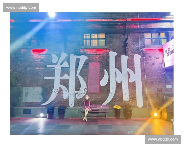 三分雨下映照城市记忆与青春心事长歌在时光深处缓缓流淌的温柔里 三分雨下映照城市记忆与青春心事长歌在时光深处缓缓流淌的温柔里